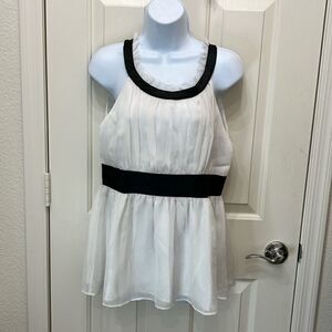 Crystal Candy Woman’s Top Sz Large  Scoop Neck Sleeveless Lined Keyhole Back